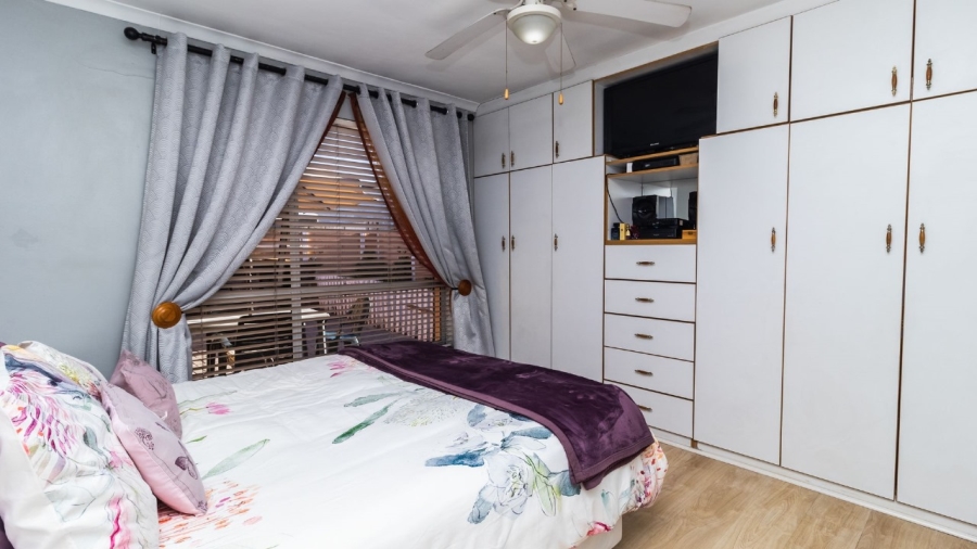 3 Bedroom Property for Sale in Highbury Western Cape
